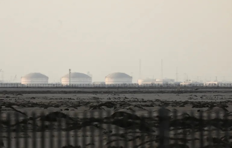 تعطل غير مسبوق في صادرات الغاز القطري يهدد الإمداد العالمي